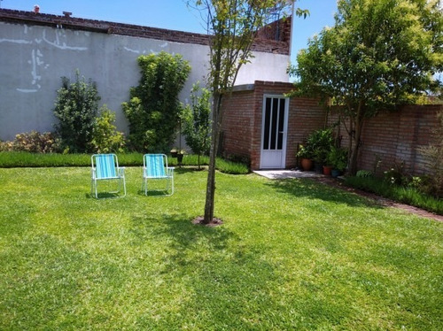Casa En Venta 2 Dorm Barrio Don Juan