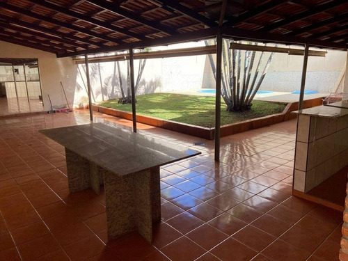 Imagem 8 de 26 de Casa Em Anápolis. Ótima Localização