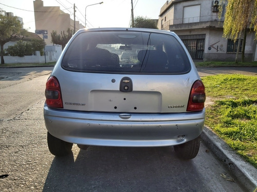 Imagen 4 de 15 de Chevrolet Corsa
