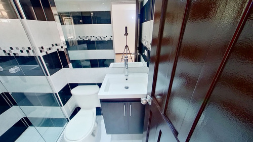 Imagen 22 de 24 de Venta De Apartamento En Ciudad Salitre