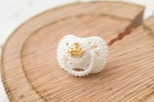 Chupeta Magnética + 5 Fraldas Descartáveis Para Bebê Reborn