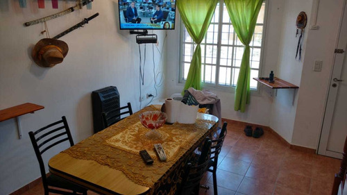 Imagen 5 de 14 de Duplex Al Frente - Calle 82 N° 85 - Mar Del Tuyu