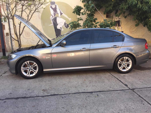 Bmw 320 Modelo 2010 Color Gris Excelente Estado Dueño Vende!