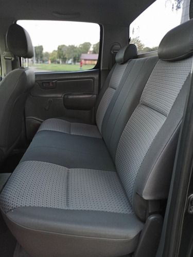 Toyota Hilux 2.5 Dc Dx Pack I 120cv 4x2 2012