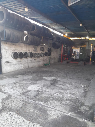 Lote Con Construccion En San Fernando Sobre Avenida