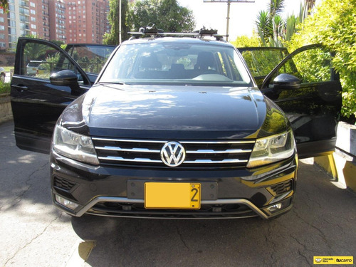 Imagen 10 de 25 de Volkswagen Tiguan 2.0 Trendline Tsi 4motion (7 Puestos)