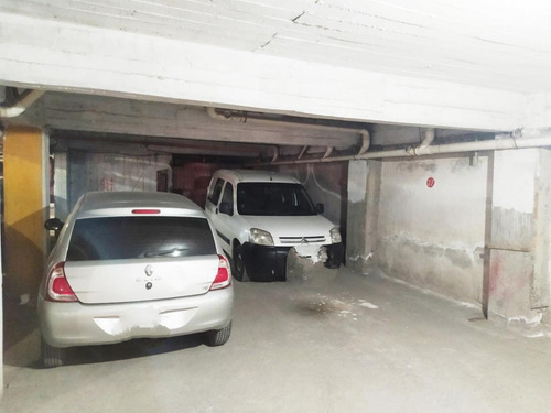 Imagen 5 de 12 de San Juan Al 100 Cocheras En Venta