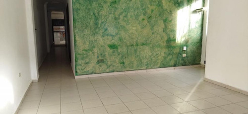 Imagen 2 de 13 de Casa En Arriendo En Barranquilla Lucero