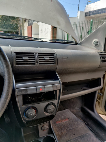 Imagen 5 de 15 de Volkswagen Fox 1.6