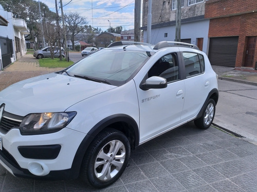 Imagen 2 de 10 de Stepway 1.6 Priville