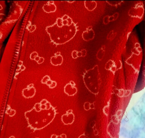 Chamarra Hello Kitty Roja Para Niña (Usado)