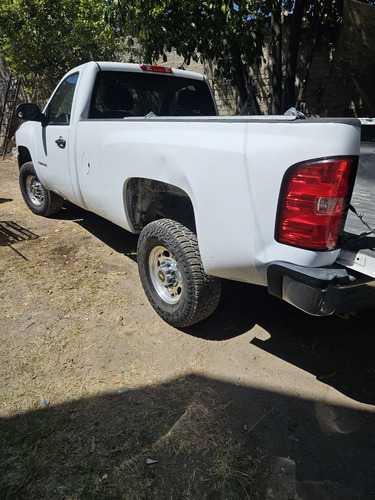Chevrolet Silverado B Pickup 2500 Cab Reg 4x4 Mt