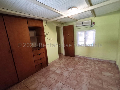 Imagen 18 de 24 de Casa En Alquiler En Parroquia Catedral Barquisimeto Lara / Código Flex 23-20748 / Asesor María Gabriela Algarra 0414-5156084