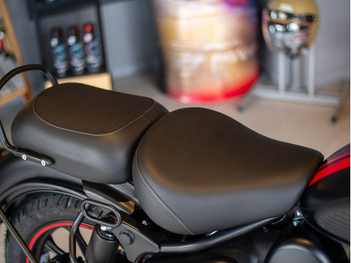 Royal Enfield Classic 350 Dark Stealth Black Reserva