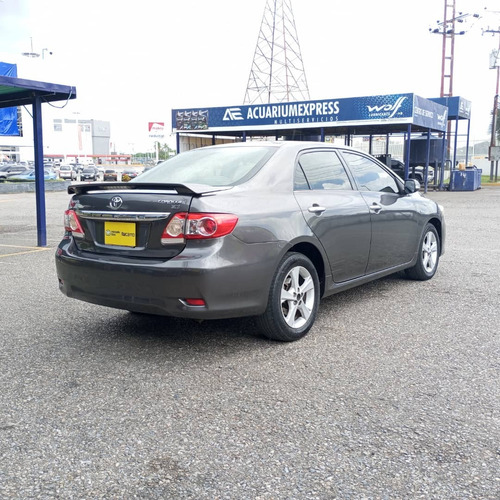Imagen 5 de 14 de Toyota Corolla