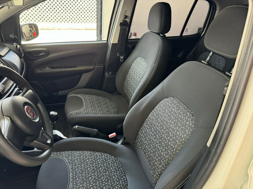 Fiat Uno 1.0 Attractive Flex 5p