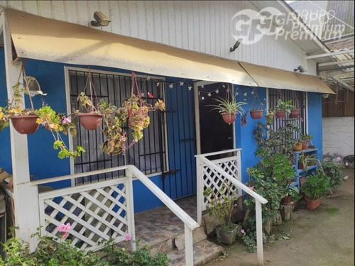 Casa En Venta De 4 Dorm. En El Tabo