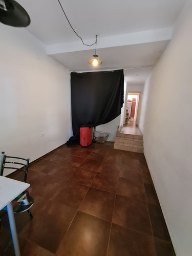 Imagen 17 de 23 de Departamento Dupex - Frente - Balcón Y Asador - Entrada Independiente.