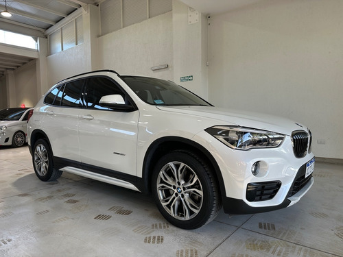 Imagen 2 de 8 de Bmw X1 Sportline 20 I Sdrive 30.000km