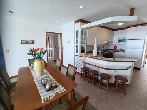 Apartamento De Playa En Venta Camurí Grande
