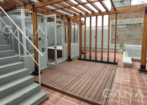Venta De Departamento En San Lorenzo Comodo Loft Balcon Al Frente. Posibilidad De Cochera.