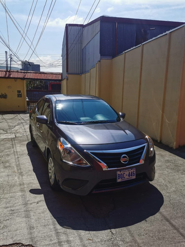 Imagen 6 de 10 de Nissan Versa 2015