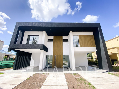 Imagen 2 de 14 de Venta De Casa A Estrenar, Principado Ciudad Náutica Canning
