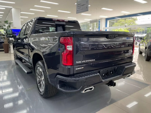 Chevrolet Silverado 5.3 V8 High Country