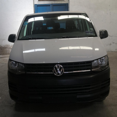 Imagen 2 de 13 de Volkswagen Transporter 2.0 Pasajeros Mt 102 Hp 2017