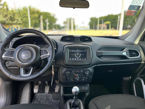 Imagen 7 de 14 de Jeep Renegade 2019 1.8 Sport