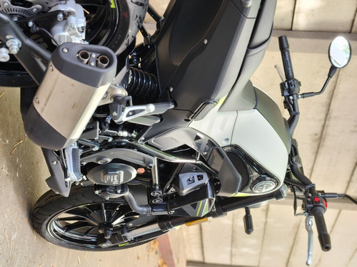 Imagen 9 de 25 de Benelli Leoncino 250 - Entrega Inmediata - Mejor Contado - F