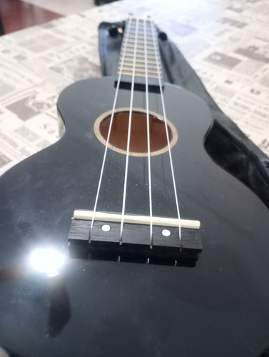 Ukelele Soprano Mahalo Mr1bk Negro (Usado)