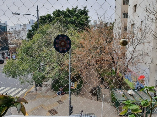 Imagen 7 de 9 de 1 Amb Al Frente Con Balcón!!! Vista A La Plaza Peñaloza!!!