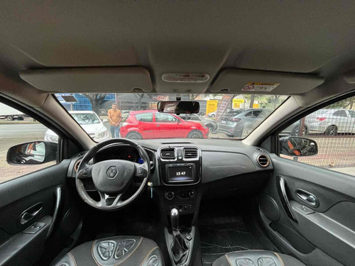 Renault Sandero 1.6 16V SCE FLEX STEPWAY DYNAMIQUE MANUAL