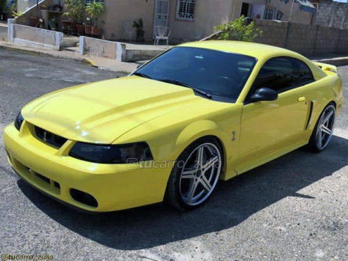 Ford Mustang Gt 2001