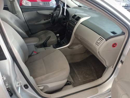 Imagen 16 de 18 de Toyota Corolla Xli