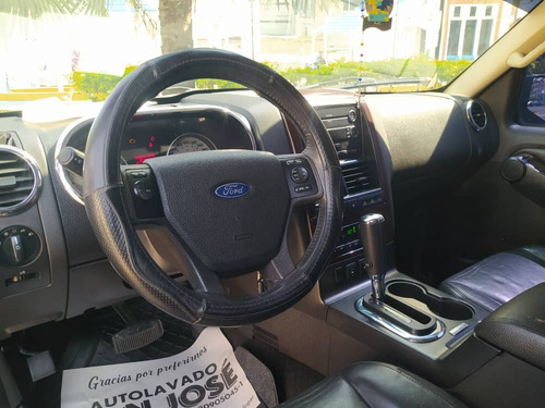 Ford Explorer 4x4
