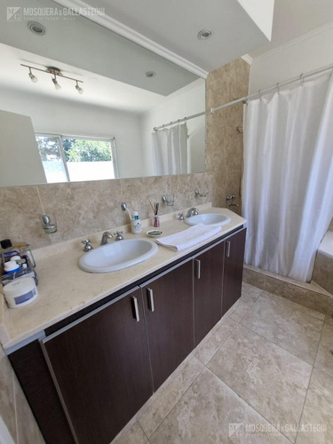 Casa En Venta/alquiler -talar Del Lago 1