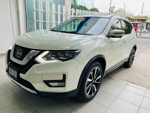 Nissan X-Trail 2.0 Exclusiv 2 Row Hybrid