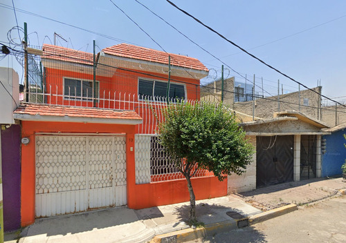 Venta De Casa En Calle Bosque Tecas, Col. Jardines De Morelos, Ecatepec Recuperación Bancaria Laab2