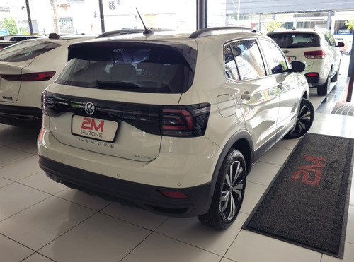 Volkswagen T-Cross 1.0 200 TSI TOTAL FLEX AUTOMÁTICO