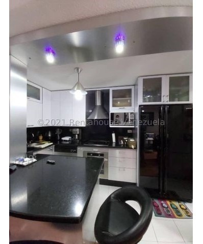Imagen 9 de 13 de Apartamento En Venta En La Boyera. 0424 2823774 - 0412 3896220