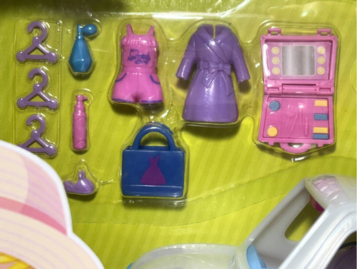 Veículo Carro Limousine Da Boneca Menina Loira Polly Pocket - Aberto Se Transforma Em Estação De Beleza Móvel - Acompanha Roupas Roupinhas E Acessórios - Mattel Brinquedos