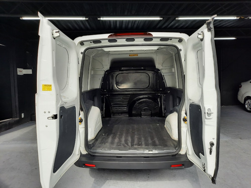 Imagem 6 de 9 de Fiat Fiorino