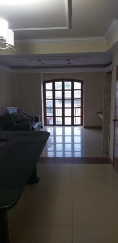 Imagen 5 de 12 de Casa Enpueblo Viejo De 3 Niveles Con Muelle - 0424-8116548