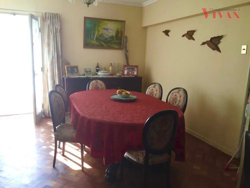 Casa En Venta De 5 Dorm. En Ñuñoa