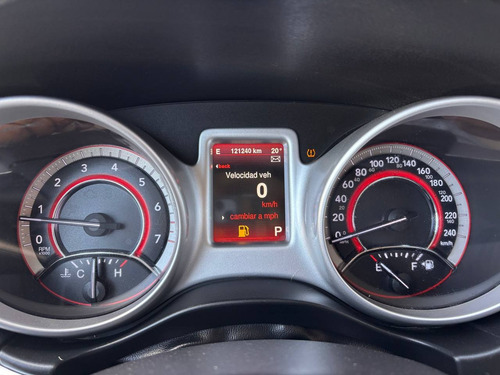 Dodge Journey 2.4 Sxt 7 Pasajeros Plus Mt