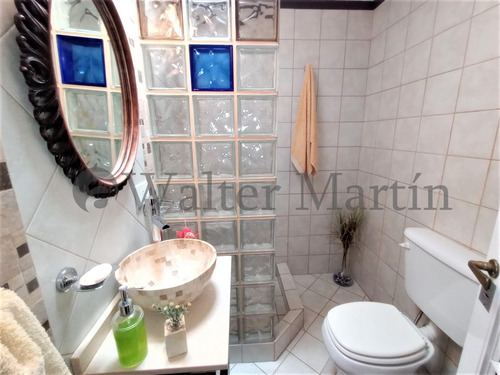 Casa 5 Ambientes Con Parque, Quincho, Gran Pileta Y Cochera