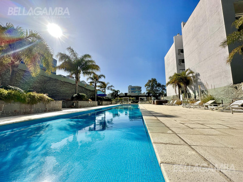 Departamento En Venta - 2 Ambientes Con Cochera Y Baulera Vicente López