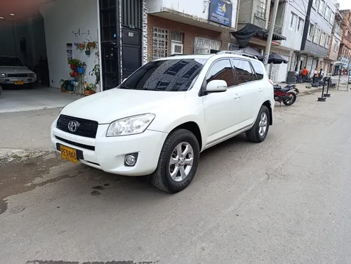 Toyota RAV4 2.4 Life 4x4